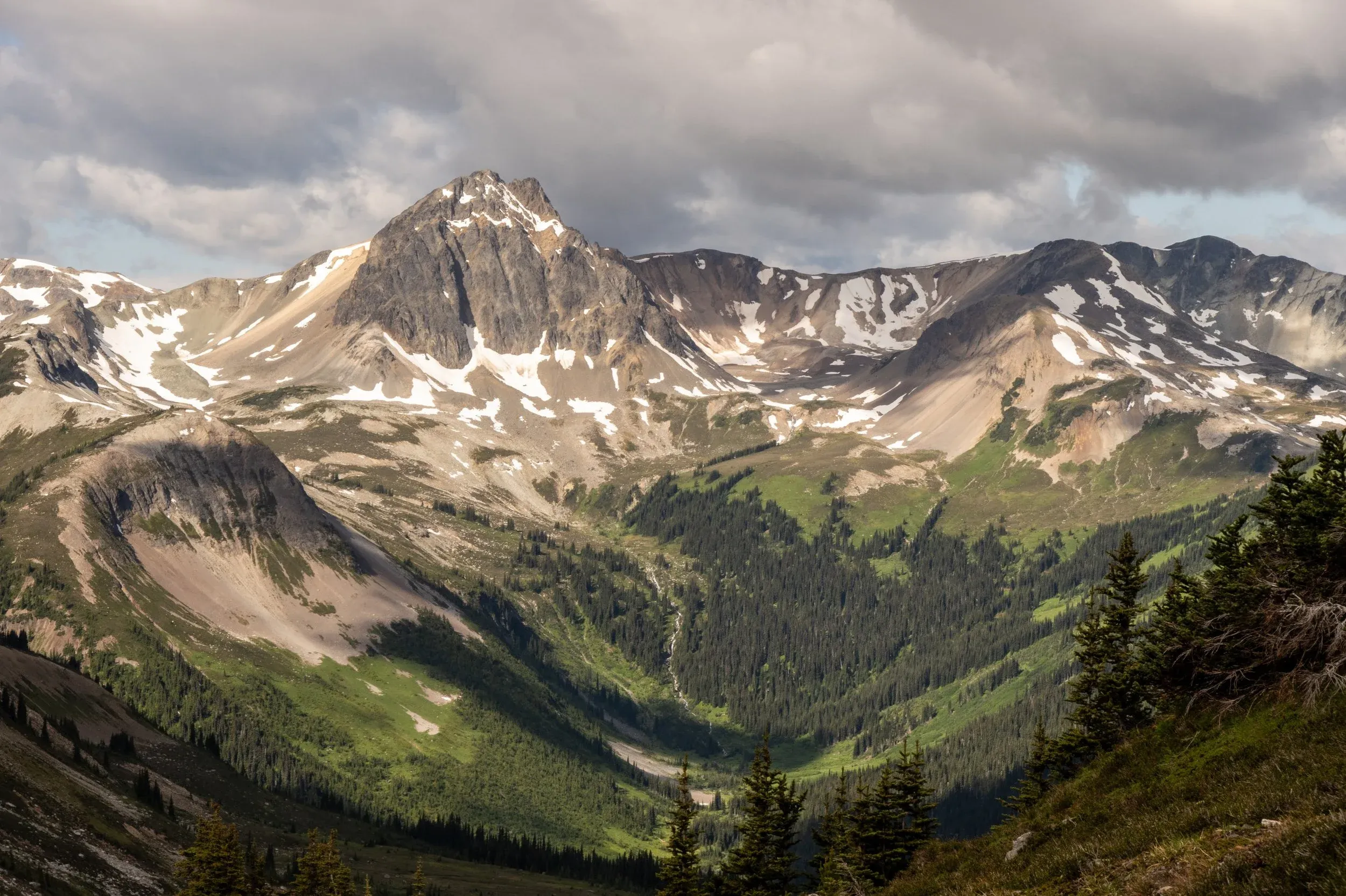 Beautiful lush greens in the valley contrasted beautifully with the rocky escarpments above.
