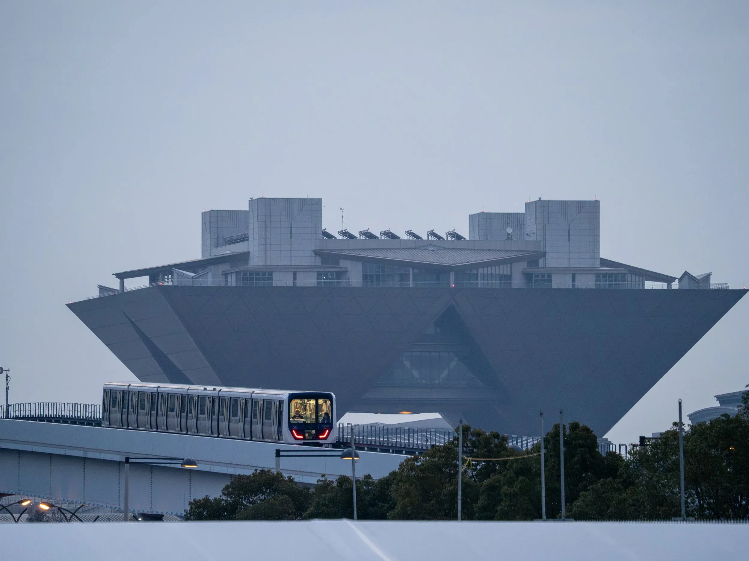 “Tokyo Big Sight”, an enormous convention center in Odaiba
